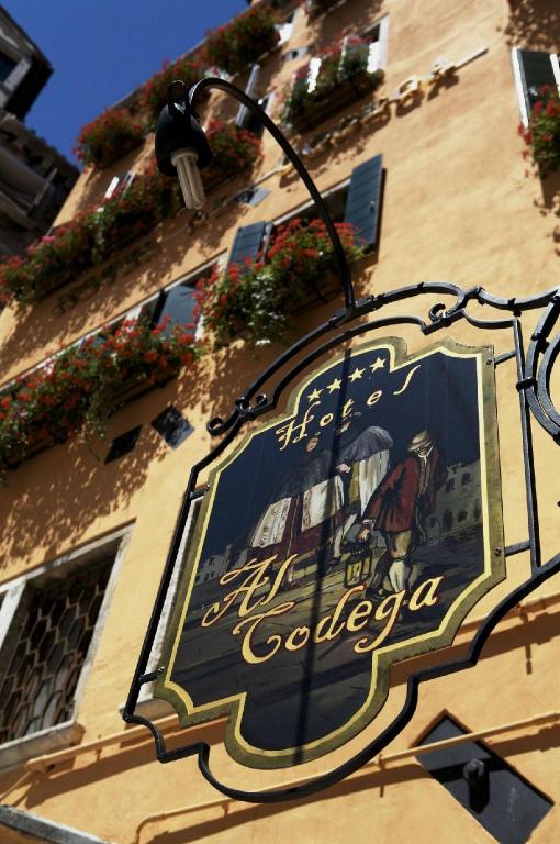 Venice Retreats: Uncovering Hotels for Ultimate Rest and Comfort