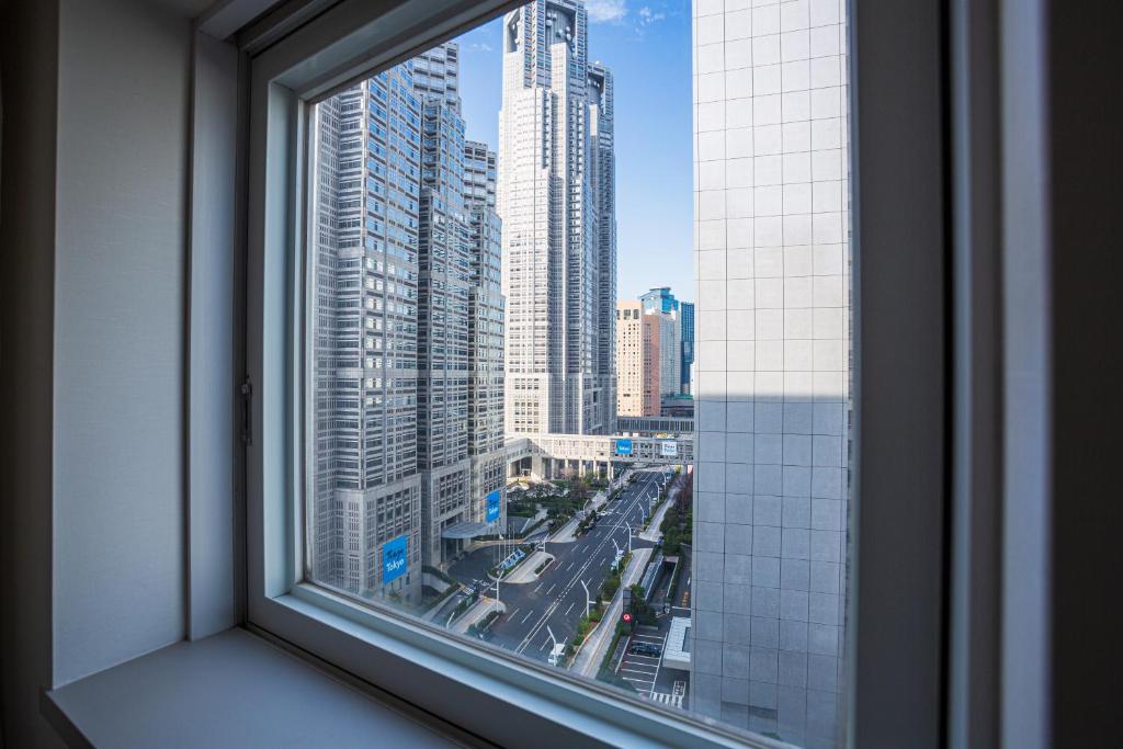 Shinjuku Hotel Comfort: A Guide to Restful Stays in Tokyo