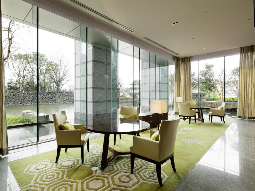 Tokyo Station Hotels: Finding Your Quiet Corner for Restful Stays