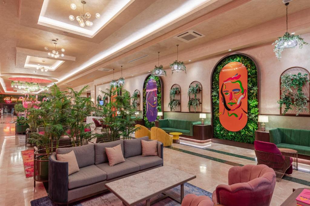 Antalya Hotels: Comparing Tranquil Stays for Ultimate Rest and Comfort