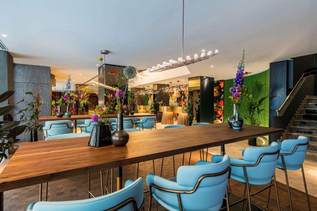 Amsterdam’s Best Restful Stays: A Guide to Quiet Comfort Hotels